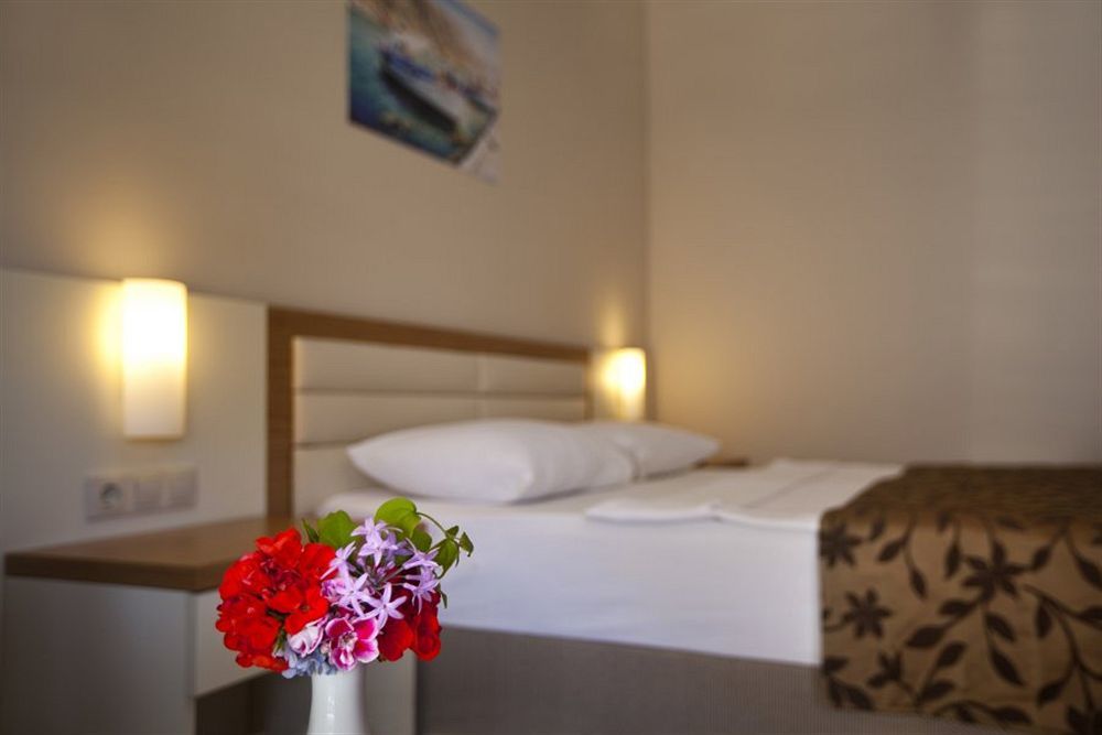 Bitez Risa Hotel Екстер'єр фото